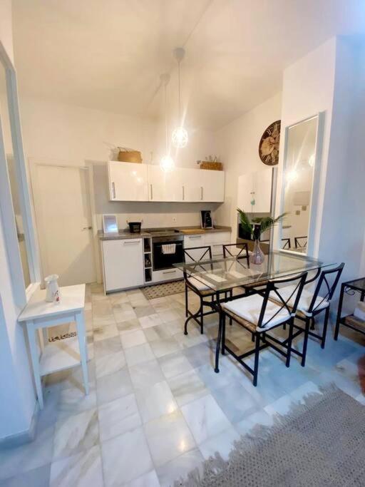 Apartamento En Calle Regla Sanz Sevilla Eksteriør billede